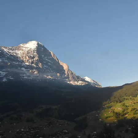 Du Sauvage Grindelwald 3*